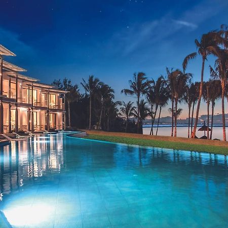 Victoria Beachcomber Resort & Spa - Victoria For 2 - Adults Only ポワント・オー・ピマン エクステリア 写真